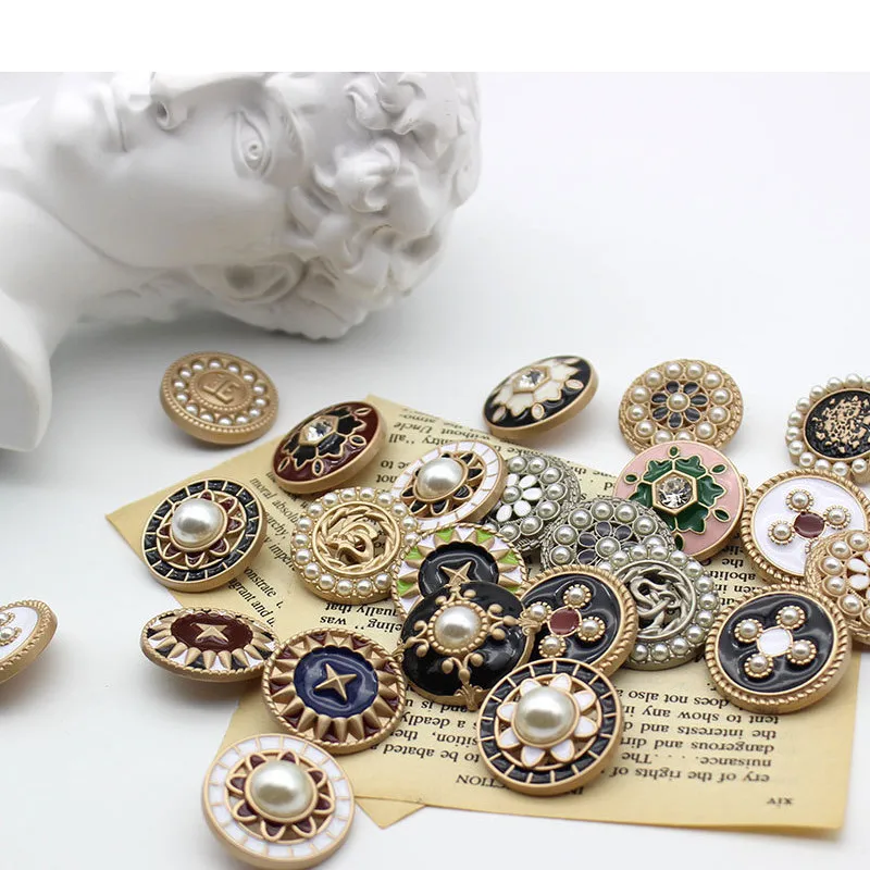 6PCS Retro Hollow Flower Rhinestone Buttons Sparkling Crystal Blazer Clothes DIY Sewing Pearl Button