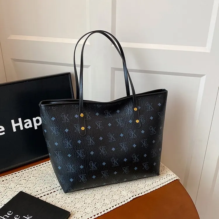 

Новая женская сумка-тоут 2026 года с принтом «Мишка Тедди», большая вместимость, трансформируемая, с верхней ручкой, на плечо, элегантная, для студентов, для повседневного использования в кампусе