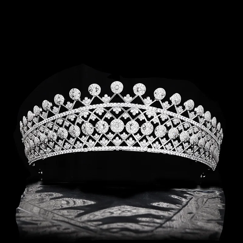 

New European and American Style Light Luxury Shining stereo Crown Women's Dress Decorative Jewelry Wedding Bridal Gift H-46