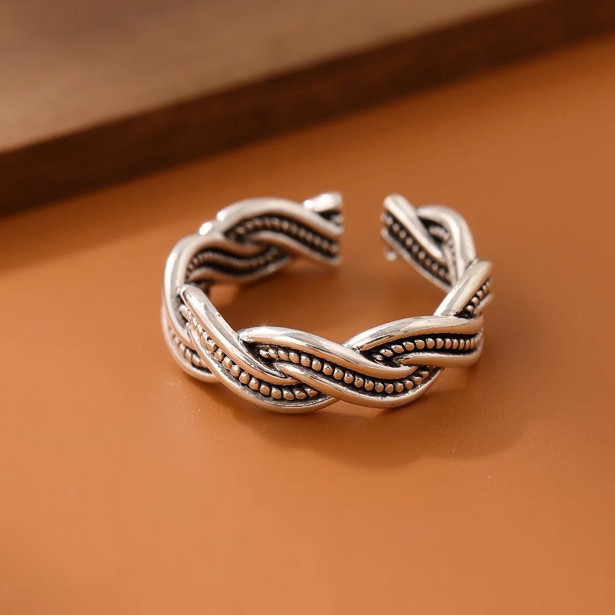 

New Retro Exquisite Simple Personality 925 Sterling Silver Jewelry Twist Opening Rings R144