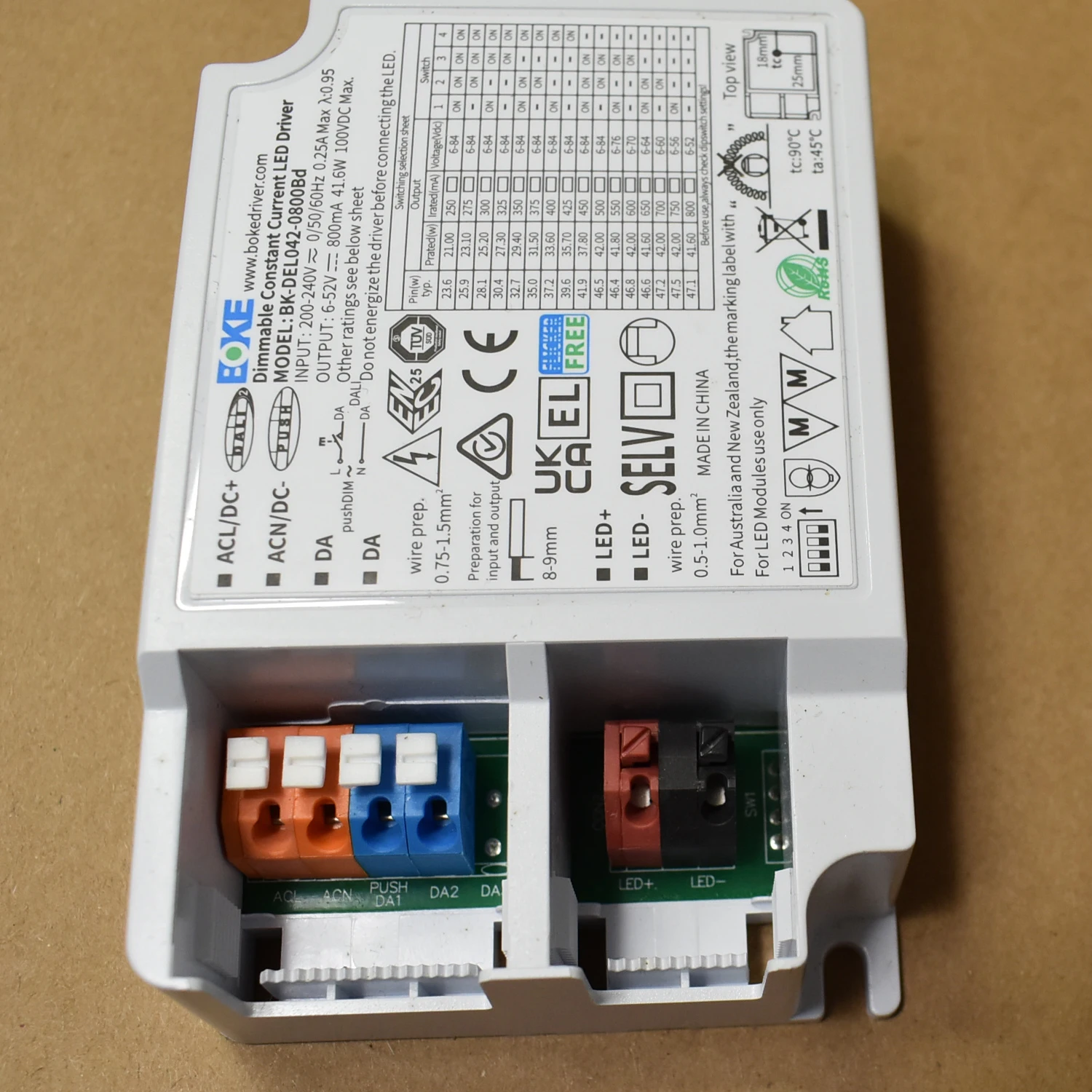 Output 6-84V DIP. 250mA-800mA DALI Push DIM Dimmable Led Driver 41W Transformer Flicker-free 1-100% Soft Dimming for  Commecial