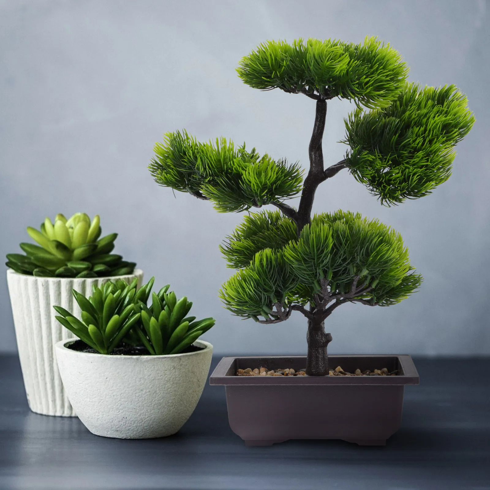 

Искусственное растение в горшке: имитация сосны бонсай, реалистичное украшение для рабочего стола, декор для дома, 1 шт.