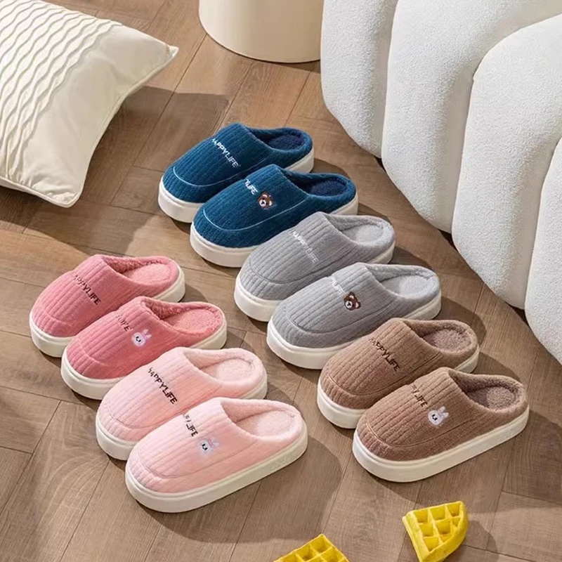 

2025 хлопковые тапочки для женщин на зиму, новые домашние и уличные домашние декорации, удобные плюшевые парные тапочки для домашнего использования для мужчин