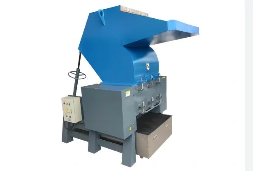 Powerful plastic crusher