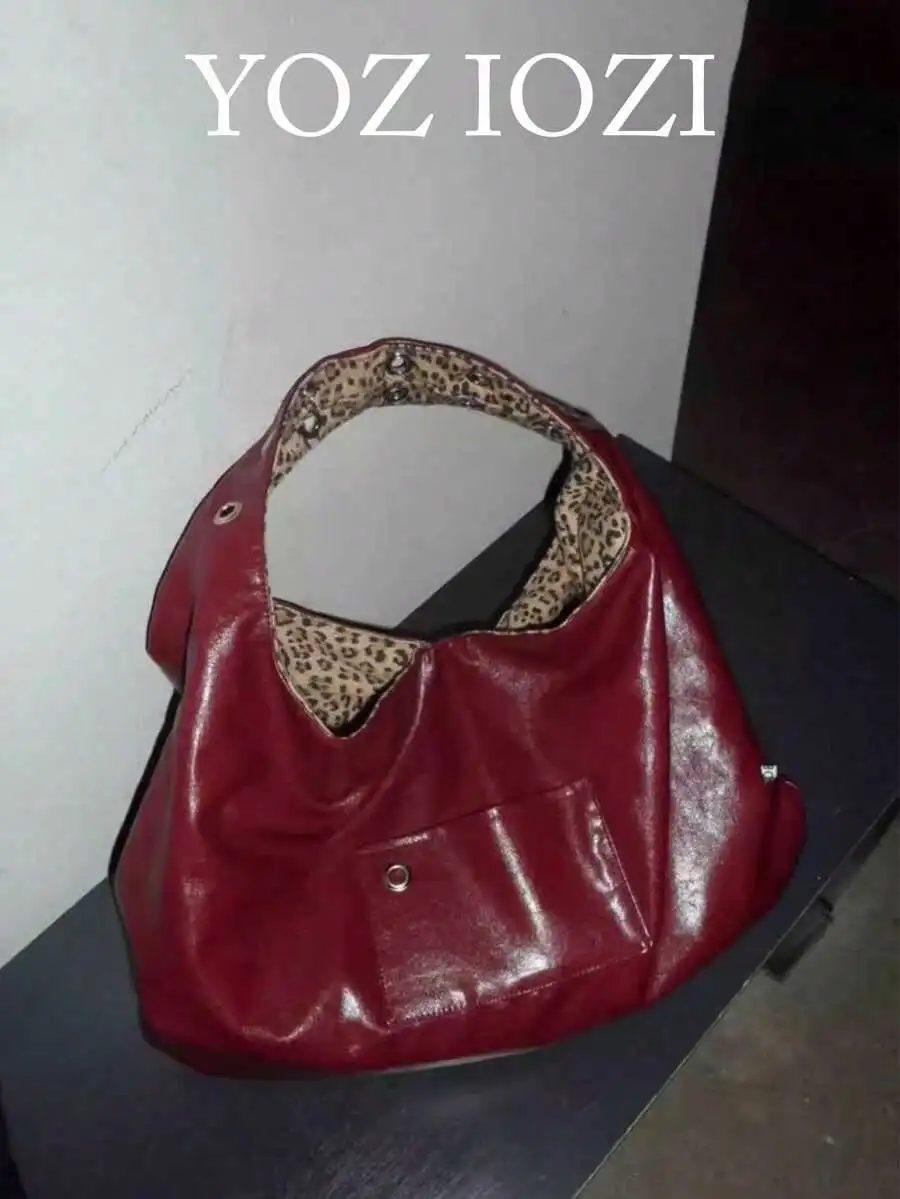 

Burgundy Faux Leather Tote Bag with Leopard Print Lining, Large Capacity Shoulder Bag