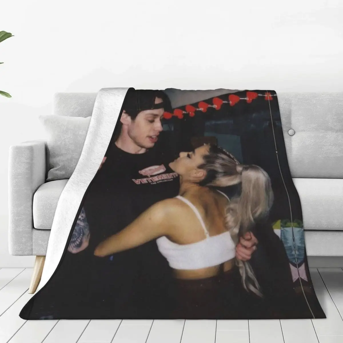 Ariana Pete Davidson Cutest Blanket Grande R&B Wool Novelty Soft Throw Blanket for Home All Season