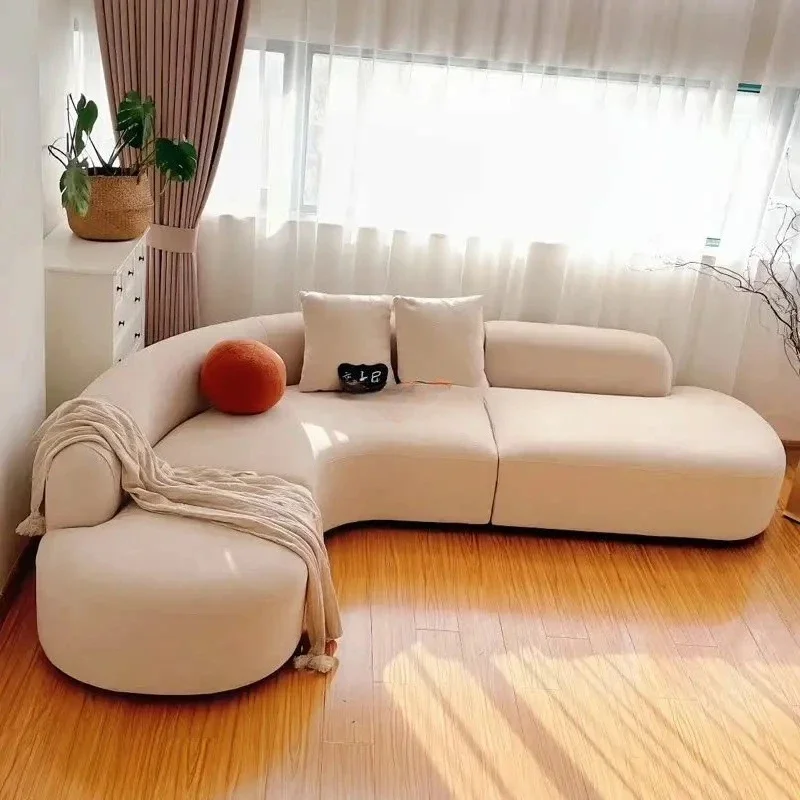 A French wind circular arc corner multi-person size apartment waterproof and erasable