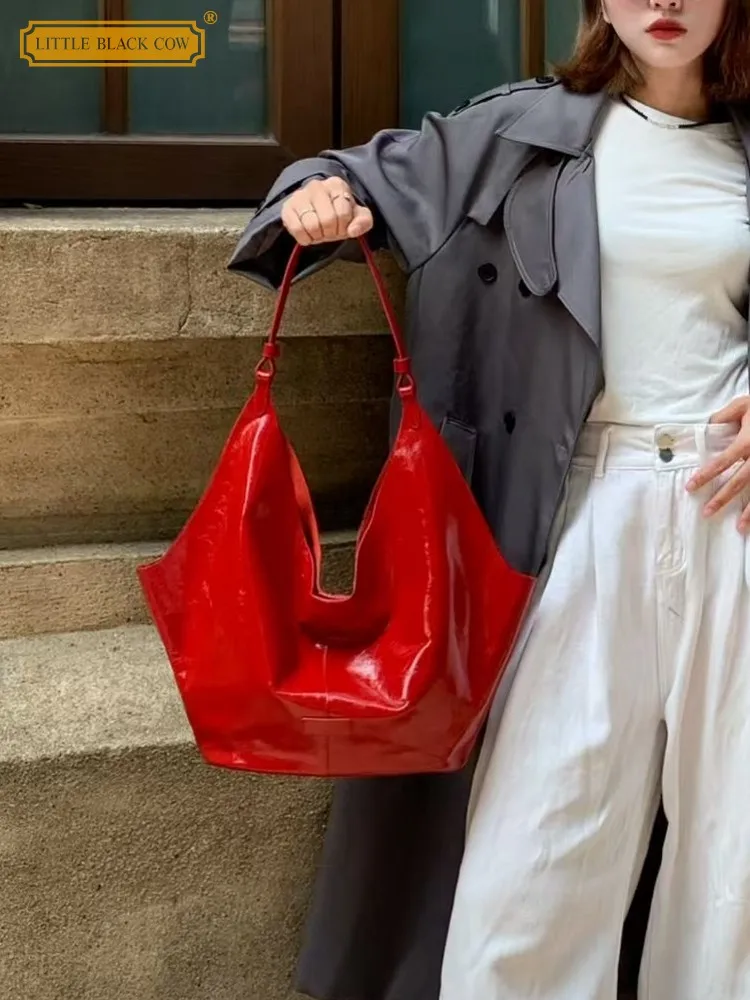 

Fashion Office Women Casual Soft Genuine Leather Single Buckle Design Ladies Versatile Handbag Shoulder Underarm Commuter Bag