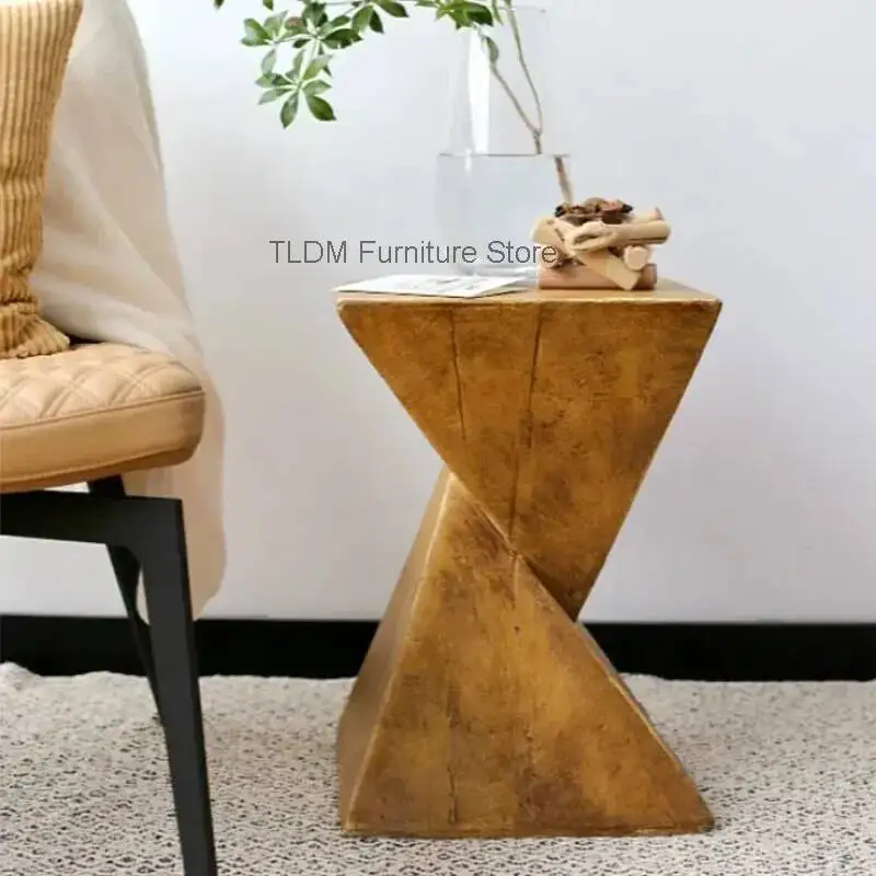 Vintage Twisted Geometric Side Table Distressed Finish Accent End Table Art Decor Pedestal Stand for Living Room Bedroom
