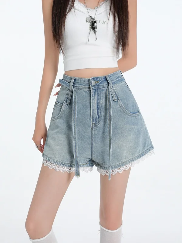

Light Blue Vintage Denim Shorts Women's Summer New Sweet Spicy Girl Lace Trim A-Line Loose Four-Quarter Hot Pants