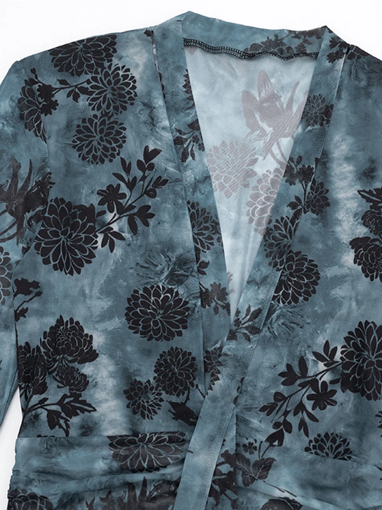 Kricesseen Luxe Bloemenprint Diepe V-hals Ruches Zoom Mesh Korte Jurk Vrouwen Flare Mouw Ruches Nachtclub Jurk Sexy Clubwear