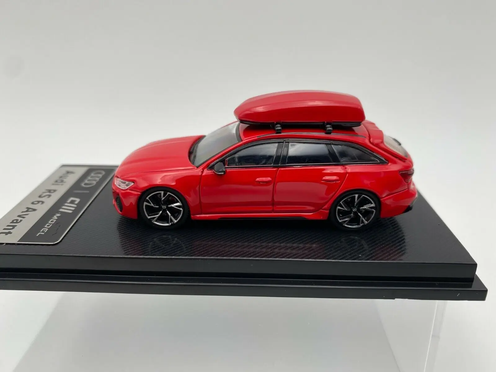 

CM 1:64 RS6 Avant Red Bus With Trunk DieCast Model Car Collection Limited Edition Hobby Toy Car