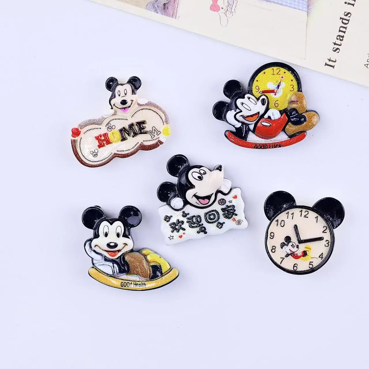 Miniso漫画DIYレジンアクセサリー可愛い黒チーチークリームグルー手作りヘアクリップ携帯電話ケース靴バックルアクセサリー