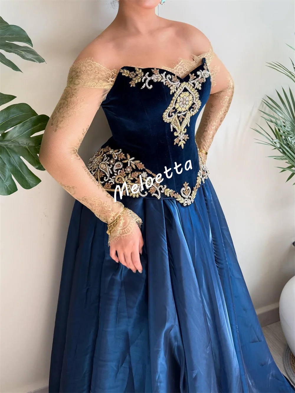 Sukienki na zamówienie z charmeuse, zdobione dżetami i koronką, z odkrytymi ramionami, o kroju litery A, długie, luksusowe, wieczorowe, błyszczące, na specjalne okazje, dla kobiet.