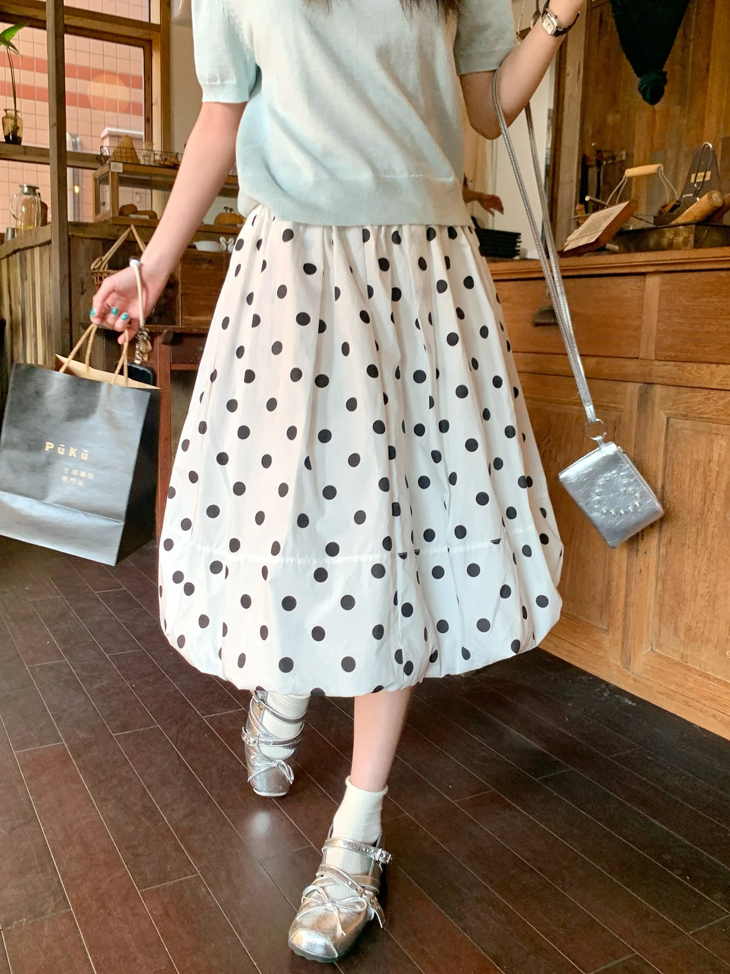 

White Polka Dot High Waist Half Skirt Women's 2026 Sweet Cloud Loose Midi Skirt Korean Style Cotton Daily Wear Puffy Skirt