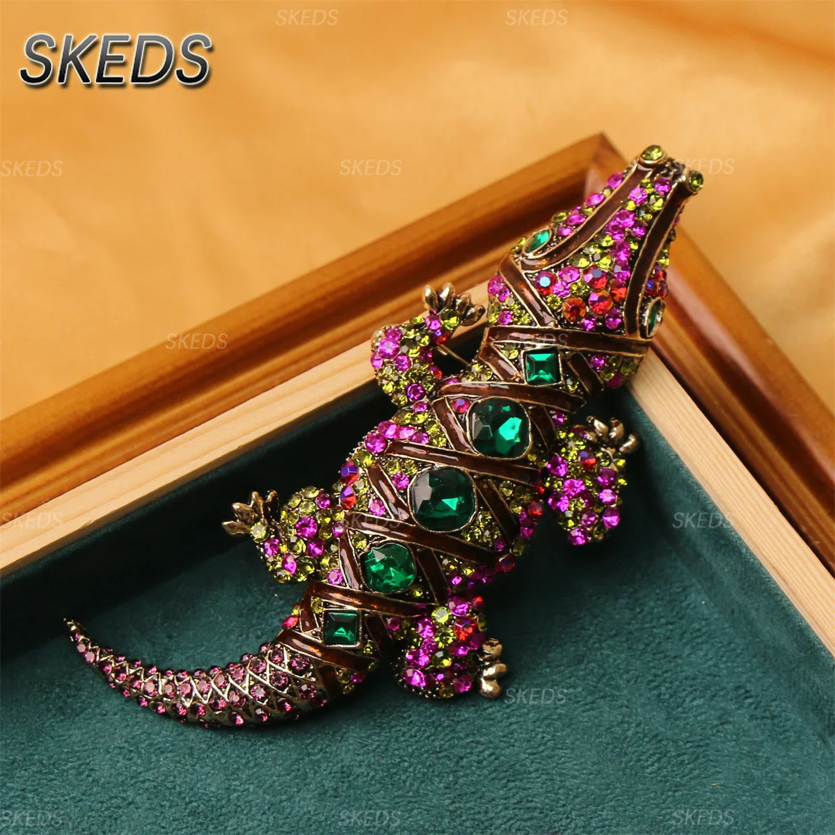 SKEDS Gemischte Vintage-Tierbroschen mit Strass-Kristallen, Anstecknadeln in Form von Schildkröte, Elefant, Pferd, Krokodil, Corsage, Damenschmuck, Geschenk – Detail 6