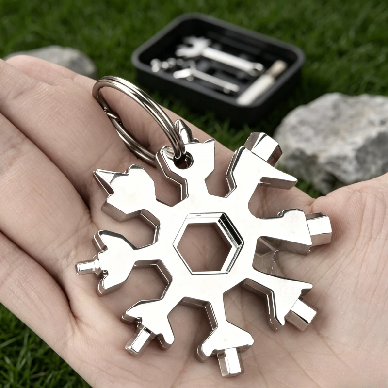 Multifunctional Snowflake Wrench Keychain Multi Hex Wrench Portable Mini Snowflake Repair Tool for Cycling Outdoor Emergency Use
