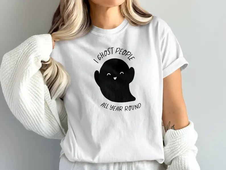 

Funny Ghost T-Shirt, I Ghost People All Year Round Print Tee, Humor Halloween Costume, Cute Ghost Graphic Top, Fun Casual Wear