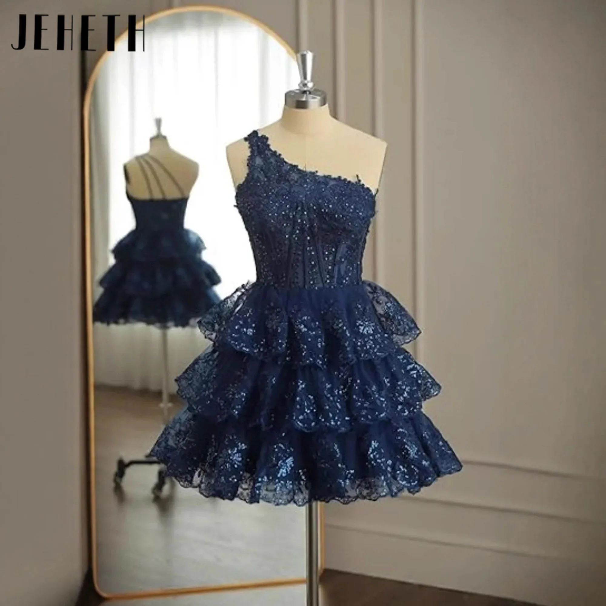 

Sparkly Sequin Tiered One Shoulder Short Party Dresses Women's Lace Applique Homecoming Dresses for Teens Sexy A Line Prom Dress