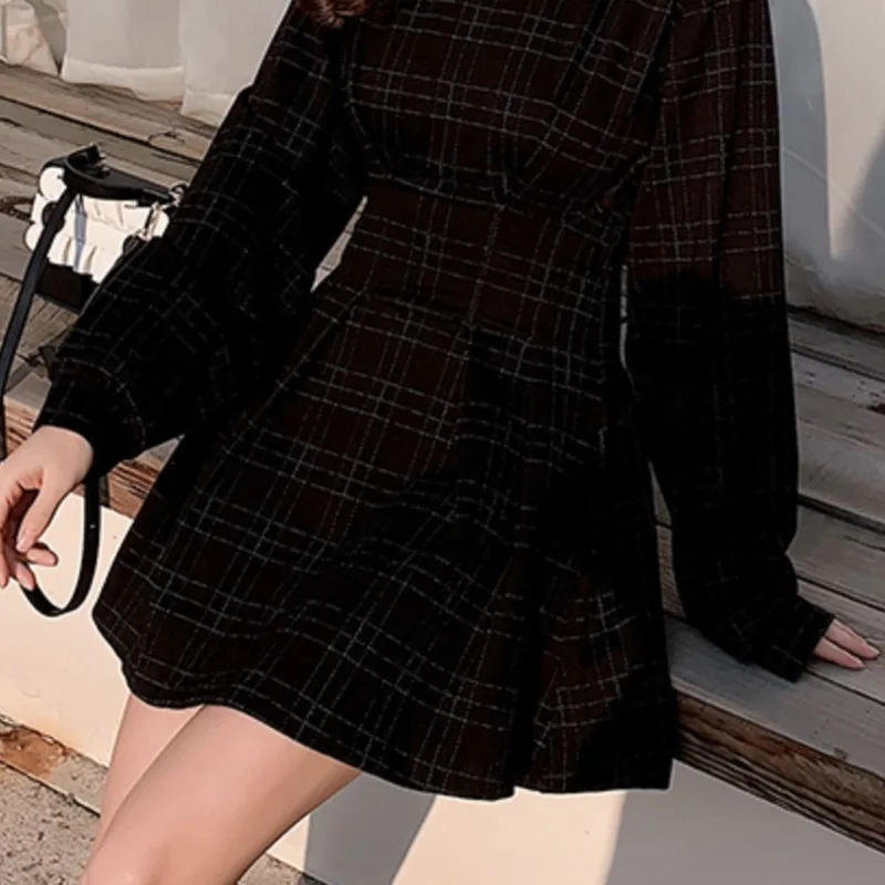 HKSH New Women Short Dress Long Sleeve Plaid Waist Cinching A-line Dark Style Elegant Trendy Y2K Vinatge Fashion Dresses HK10208