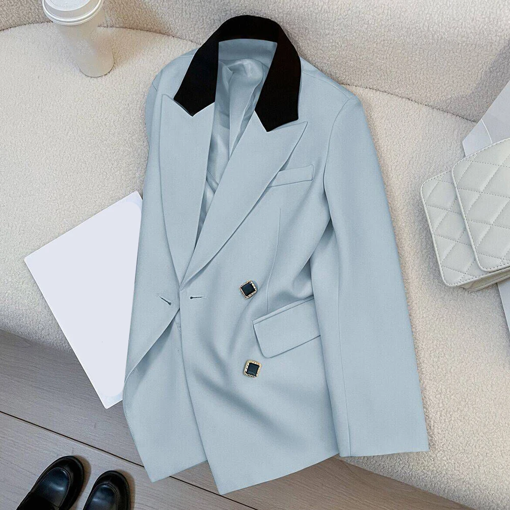 سترة بدلة بأكمام طويلة بلون سادة للنساء بتصميم كاجوال مع جيب بزر طية صدر السترة مناسبة لخريف وشتاء