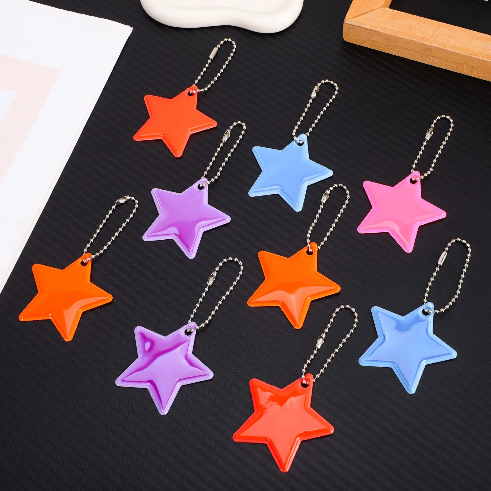 15Pcs Star Reflective Keychain Bag Charms for School Bags Backpack Safety Tags Night Glow Ornaments School Bag Key Ring