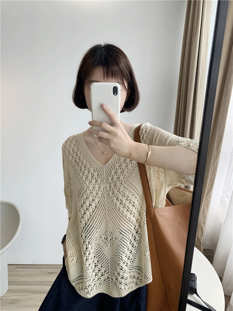 

Свободная футболка в стиле ретро Lazy Feel, вязаная, с цветочным крючком, V-Ne ort Sve, женский повседневный топ Personali