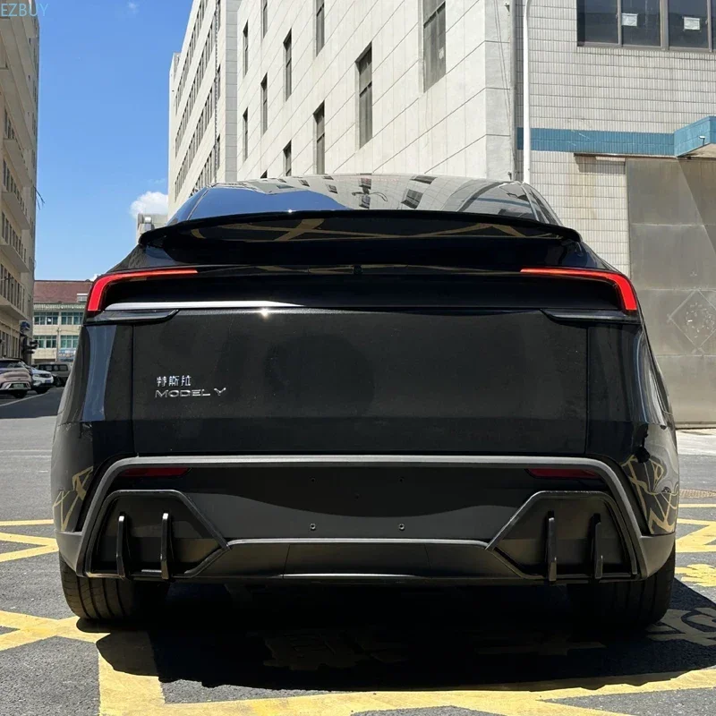 For Tesla 2025 New Model Y Juniper Enveloping Modified Accessories Fiber Bodykit Rear Spoiler Diffuser Rear Posterior Lip 2025