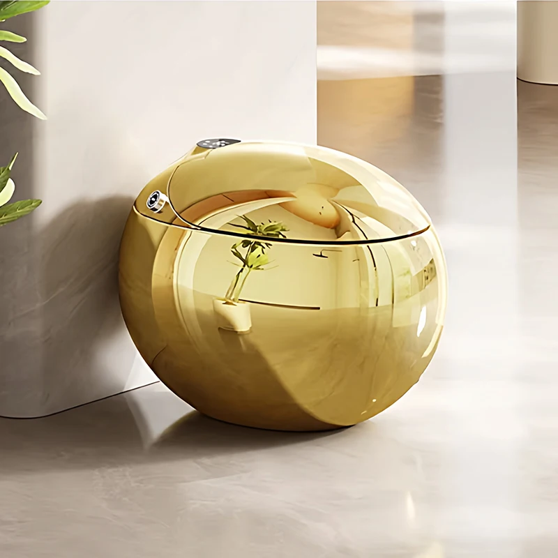 Golden Smart Toilet High-Tech Advanced Intelligent Features Luxurious Bathroom Experience Remote Control S-Trap P-Trap Floor