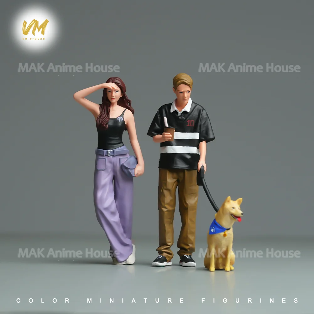 مطبوعة رائعة الوجه 1/24 1/18 المألوف زوجين حمل حقيبة فتاة المشي الكلب الصبي الشكل دمية نموذج المشهد لعبة الديكور