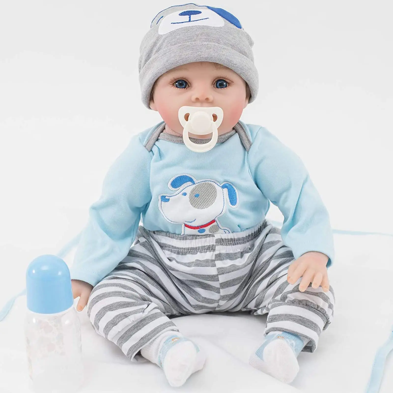 

Realistic Baby Dolls 22-inch (55 cm) realistic baby dolls, handcrafted from soft vinyl and silicone, lifelike newborn baby doll