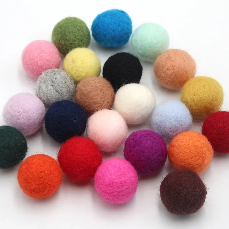 10pcs/lot 3cm Wool Felt Balls Round Colorful  Crafts for DIY Decoration Sewing Supplies