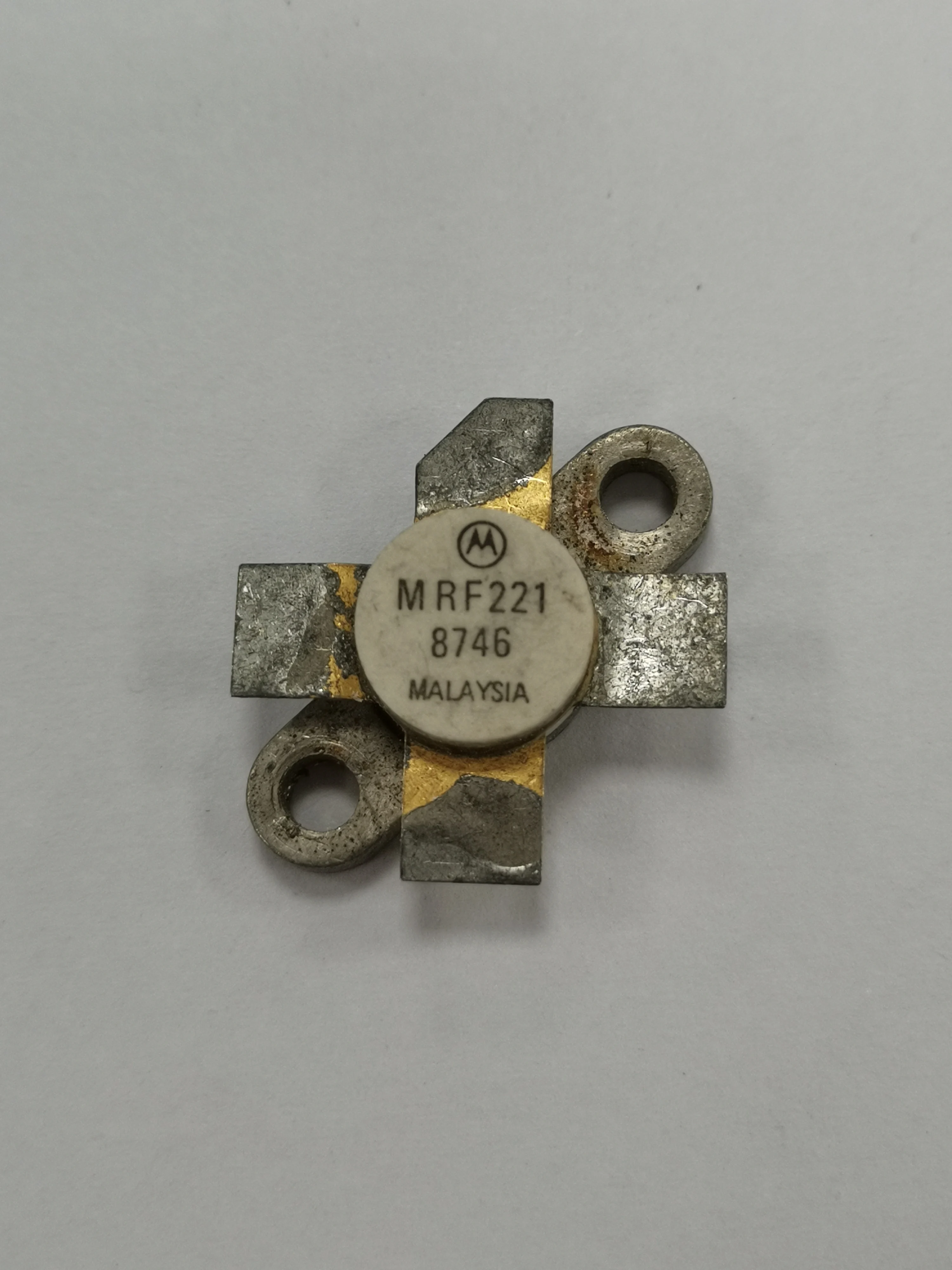 مضخم أنبوب طاقة الترددات اللاسلكية ، مقاوم وحدة الترددات اللاسلكية وكاسيتو ، MRF221 ، سعر وحدة واحدة بما في ذلك الضريبة