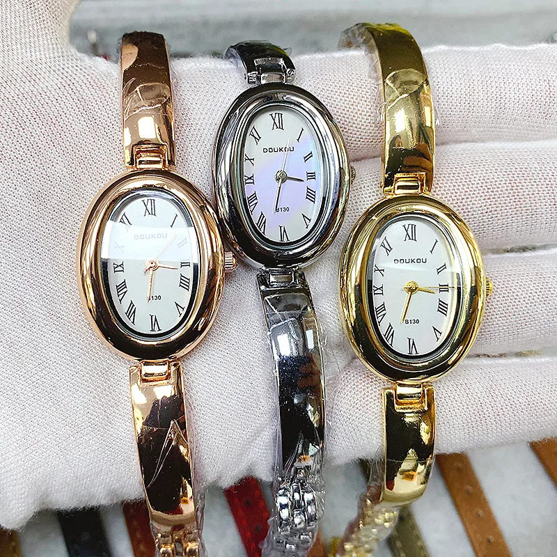 ساعة يد كوارتز أنيقة، ساعة يد نسائية بسوار، ساعة يد نسائية رائعة، هدية للنساء، ساعة كوارتز عصرية. #1