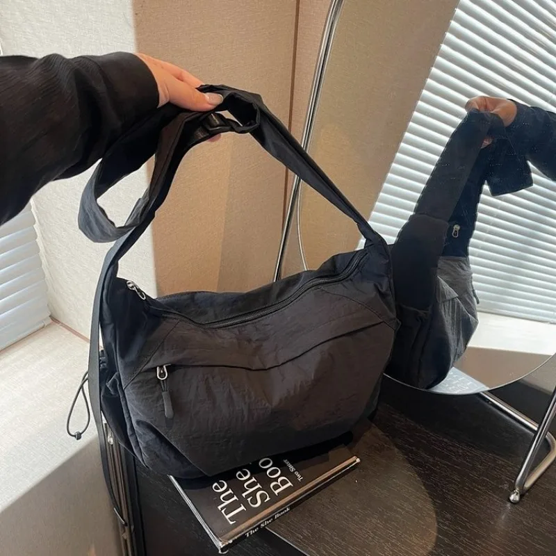 

Chic Casual Leisure Crossbody-Bag With Vintage Influence And Solid Color Also Functions As A Practical Roomy Luxury Diaper Bag