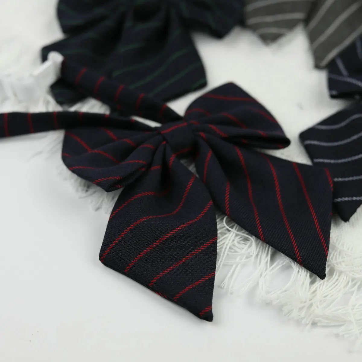 한국어 스타일 블랙 그레이 스트라이프 JK 넥타이 우아한 Bowties 숙녀 칼라 슬림 넥타이 셔츠 액세서리 선물 코튼 소프트 게으른 넥타이