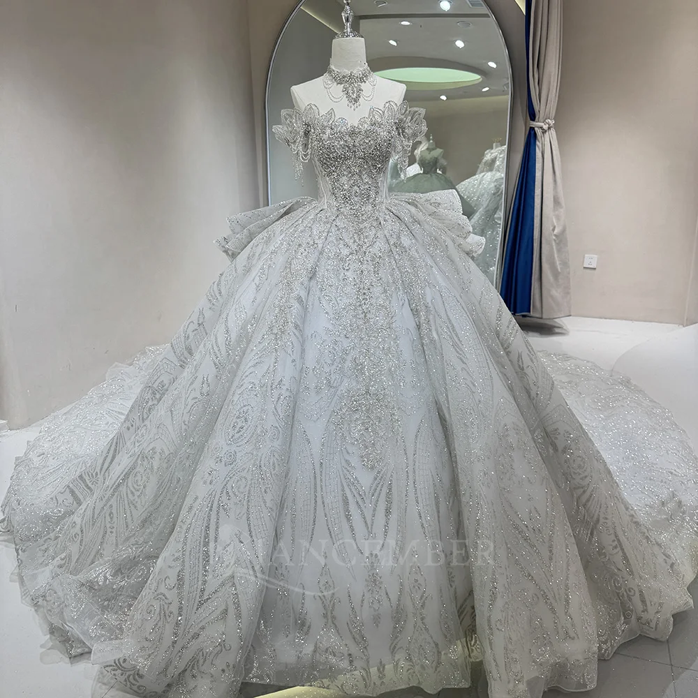 

Elegant Scoop-Neck Women Wedding Dresses Lace Short Sleeves Customized Ball Gown Tiered Bridal Gowns Vestidos De Novias