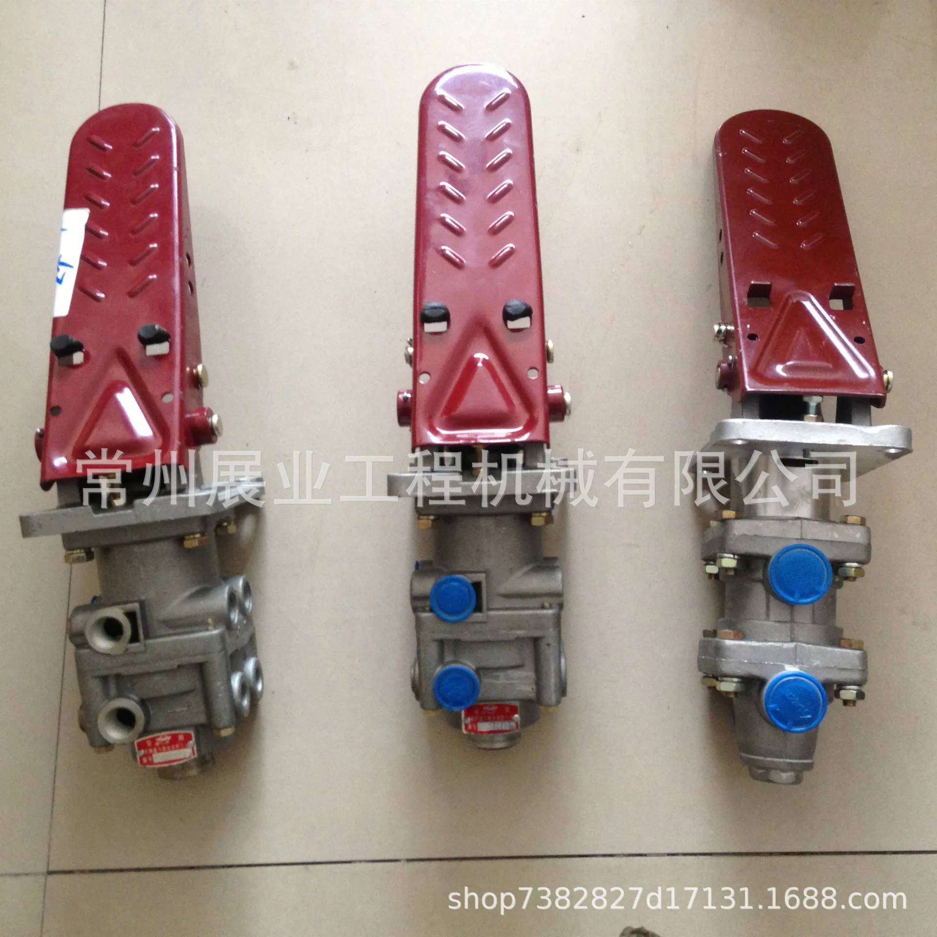 

Запасные части для погрузчика Changlin: воздушный тормозной клапан CHANGLIN 955N
