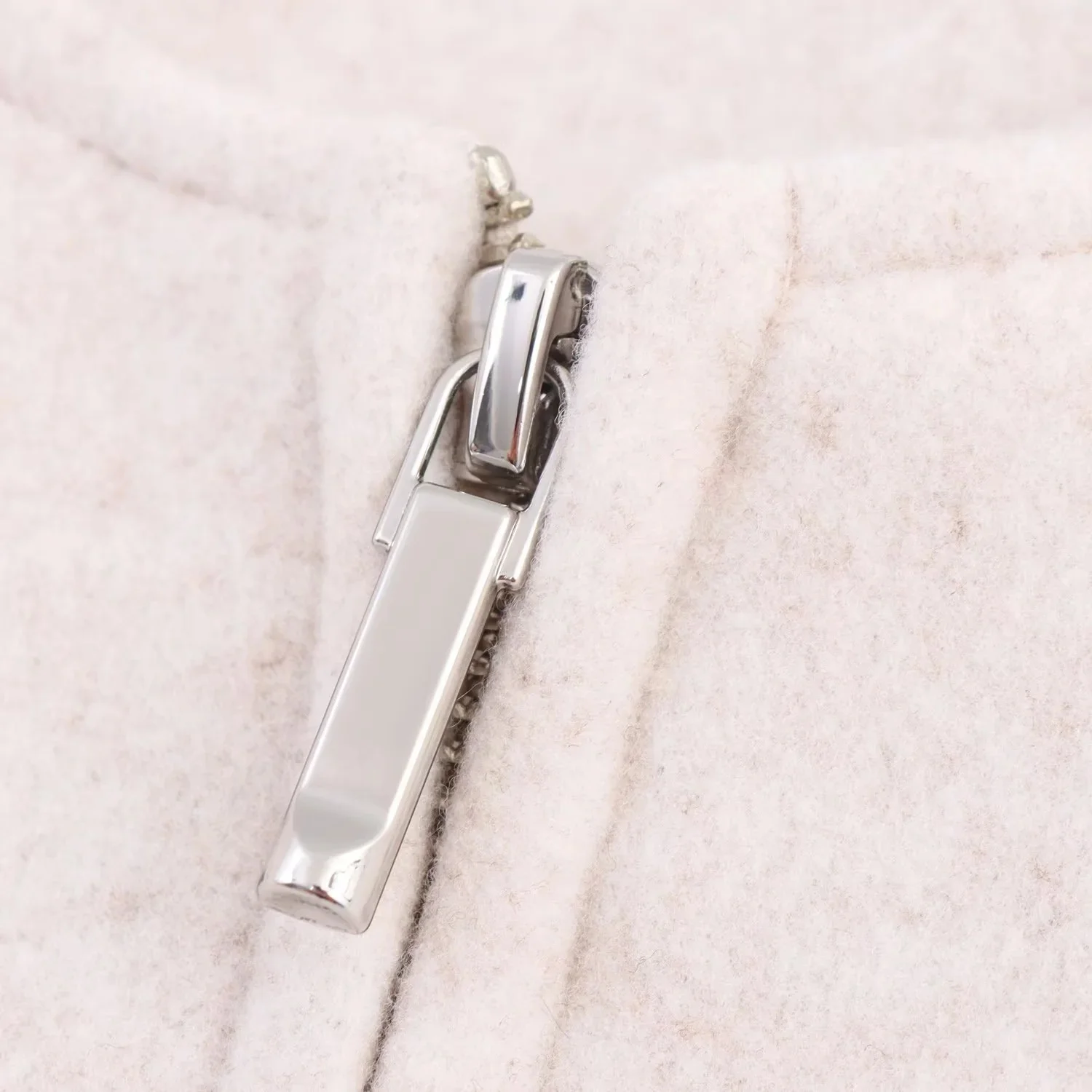 BSAY 2026 Herbst Neue Damen Rundhals-Reißverschluss-Cropped-Bomberjacke Langarm Elastischer Saum Tasche Locker Lässige Kurze Oberbekleidung – Detail 30
