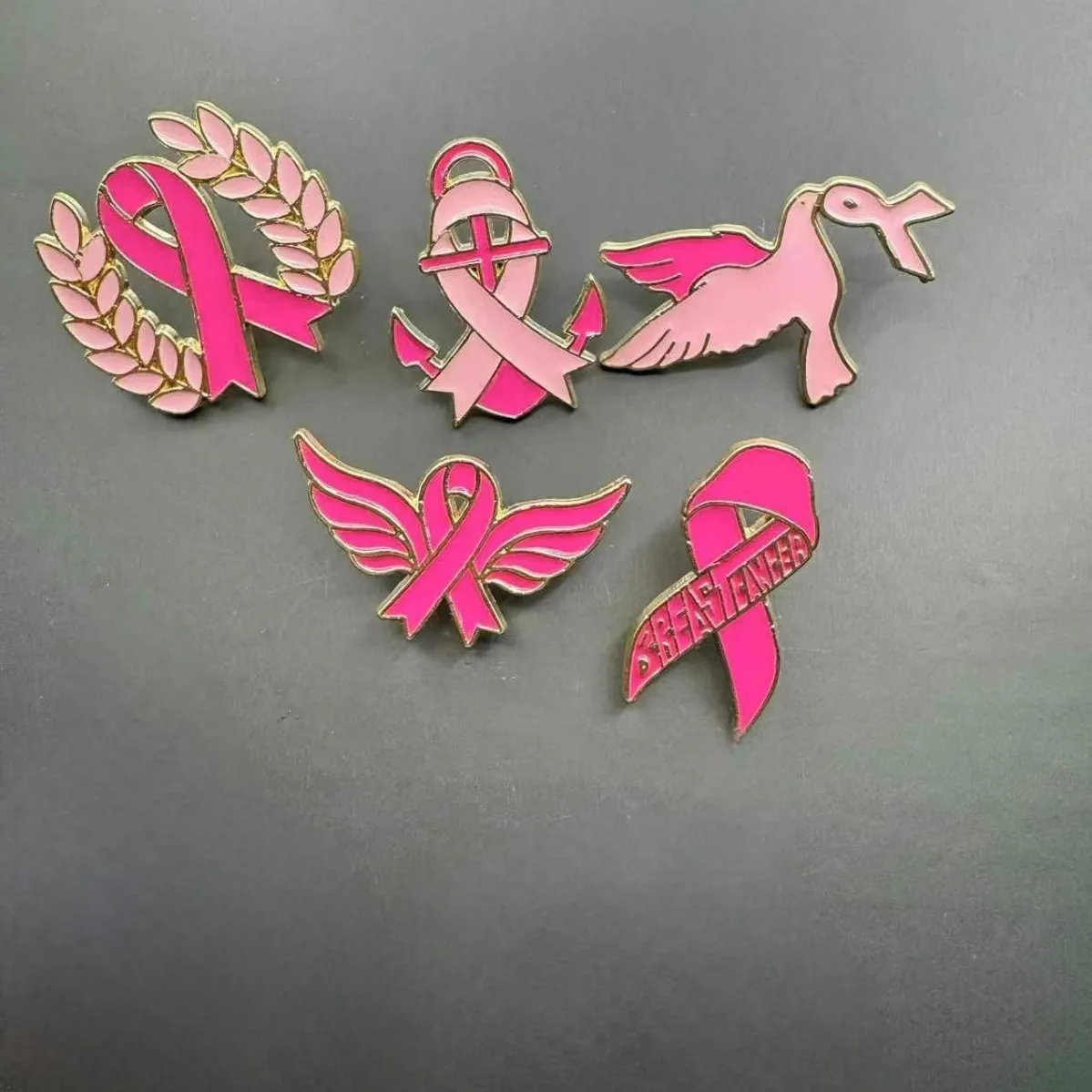 Mental Health Enamel Pin Medicine Bottle Brooch Pines Lapel Pins Badges Clothes Accessories Medical Jewelry Nurse Doctor Gifts