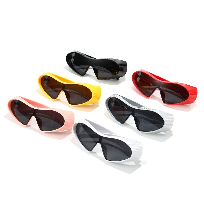 Future Sunglasses For Woman Vintage Large Frame One Piece Y2K Sun Glasses Female Outdoor Sports Goggles Shades UV400