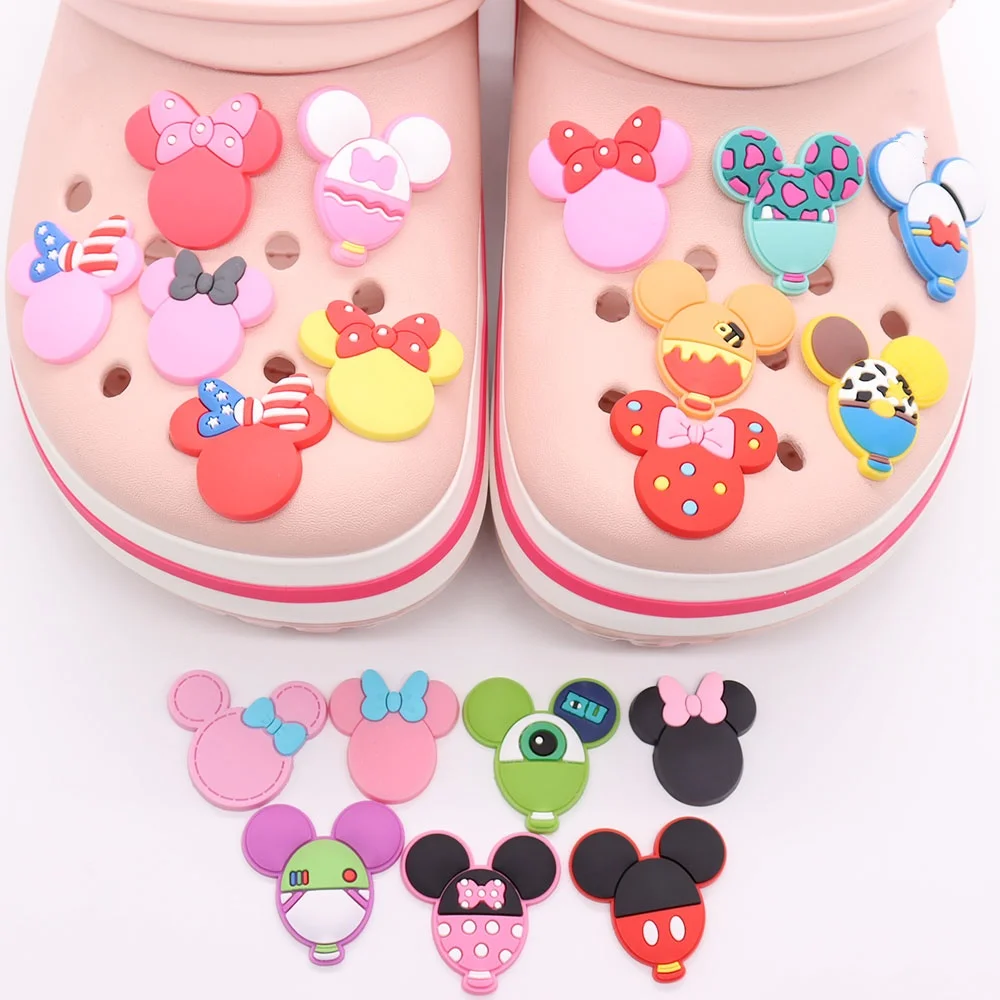 Dijes de PVC para zapatos de Disney, accesorios de orejas de Mickey y Minnie, decoraciones de hebilla para zapatos, pulseras aptas, regalo para niños, 1 piezas