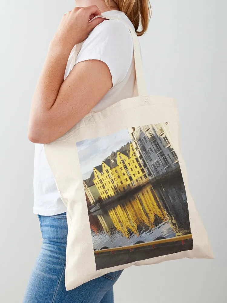 

Cold Venice Tote Bag shopping cart bags Customizable tote bag Canvas bag for women Women's shopper
