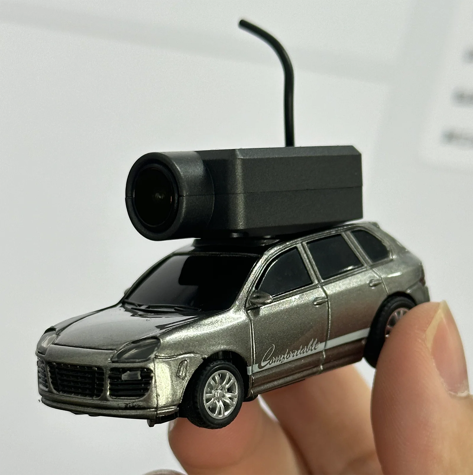 WLToys 원격 제어 자동차 장난감 카메라 기록 기능 레이싱 슈퍼 자동차 장난감 선물 어린이를위한 성인 생일 선물