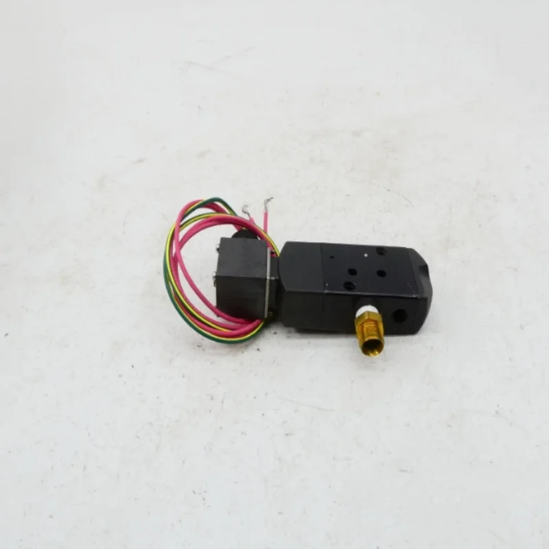 Nova válvula solenóide original WSNF8327B122 WT8553A001MS