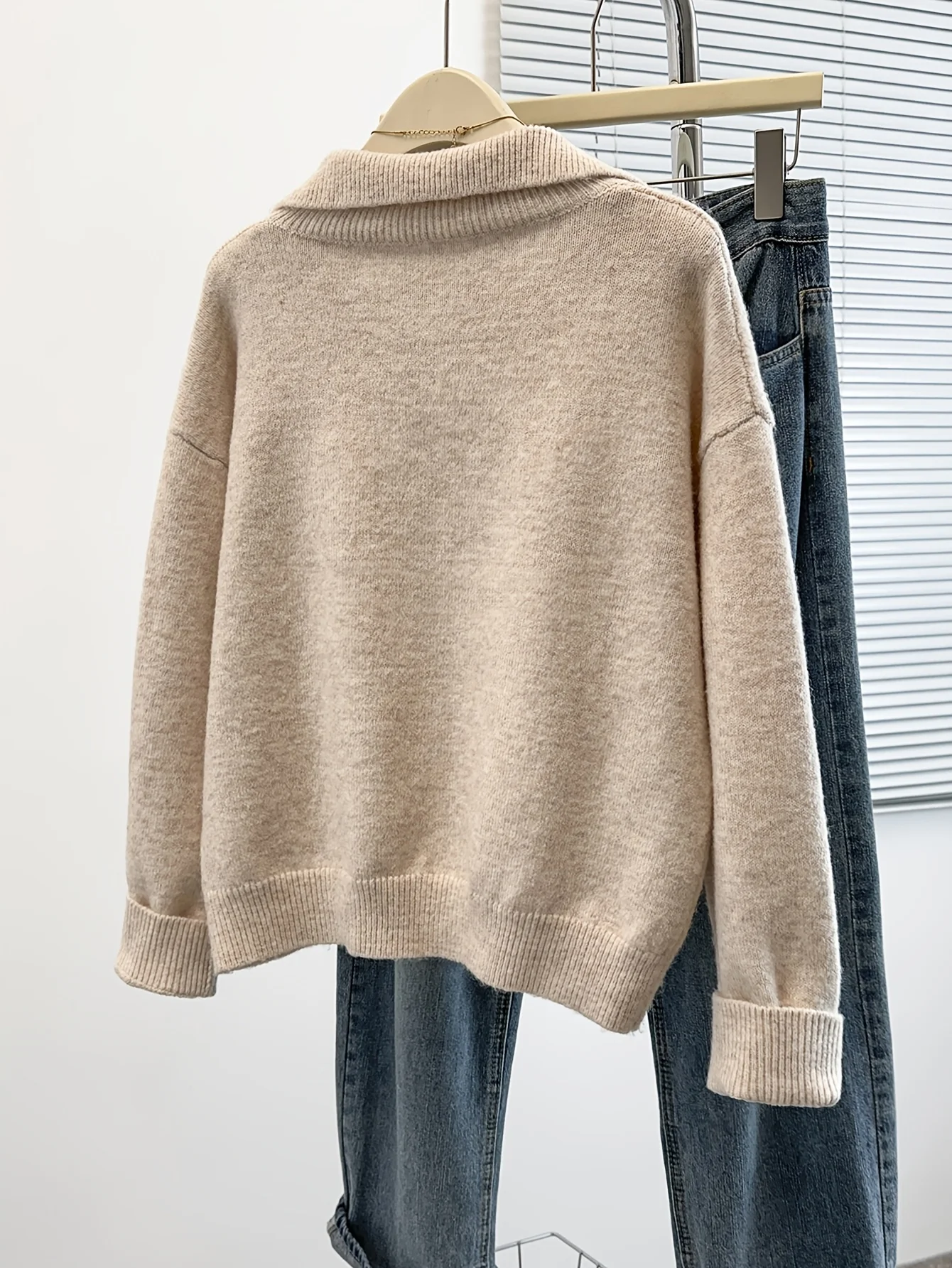 2026 Autumn Winter Women Lapel V‑Neck Loose Solid Sweater Soft Knitted Pullover Casual Daily Commuter Long Sleeve Knit Top