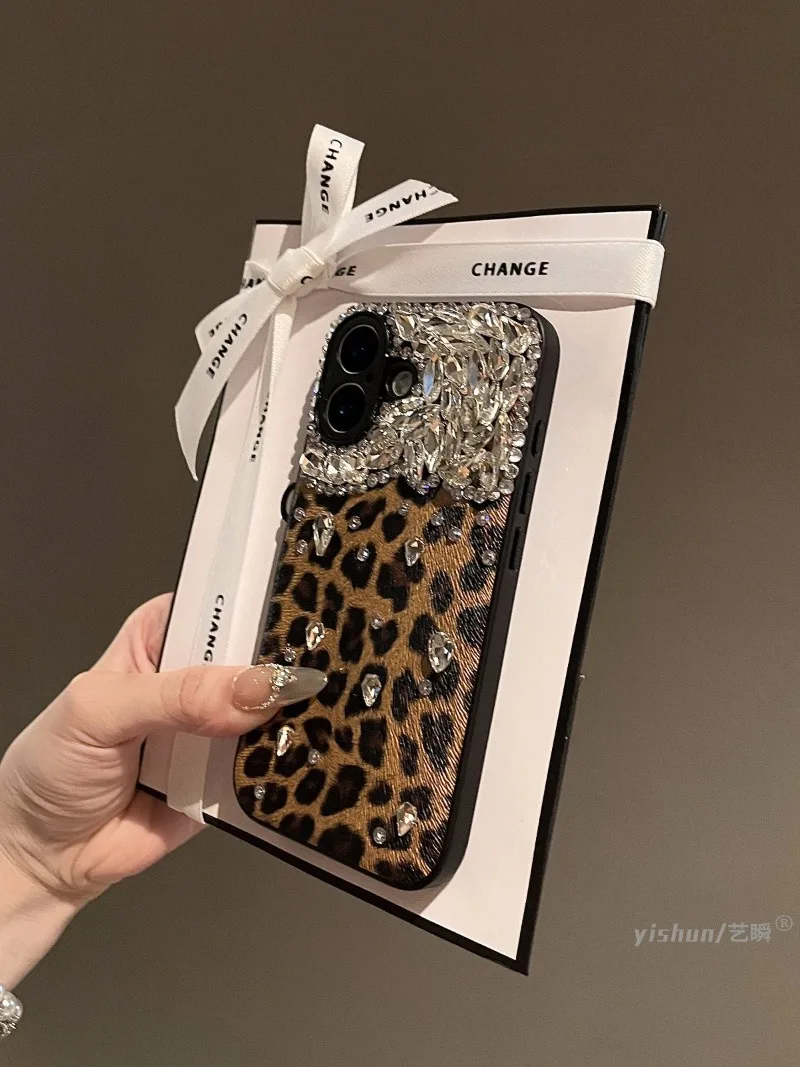 New Suitable for iPhone 16Plus Phone Case 15promax Brown Leopard Print 14pro Rhinestone 13 All Inclusive 12 11 Protective Cover