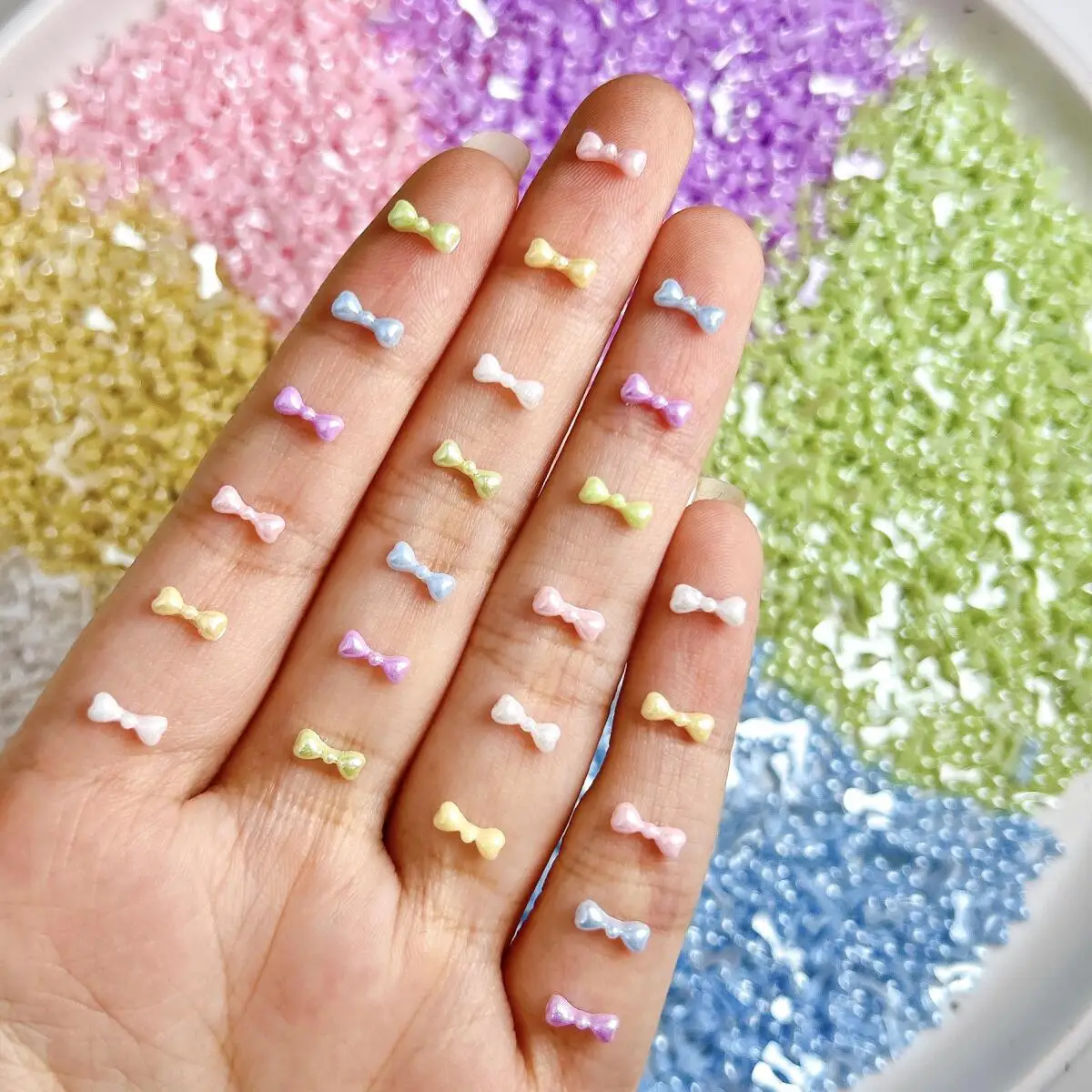 

100PCS Mini Kawaii Glossy Bows Resin Nail Charms Solid Color Sweet Ties Nail Art Decorations for DIY Phone Case Nails Ornaments