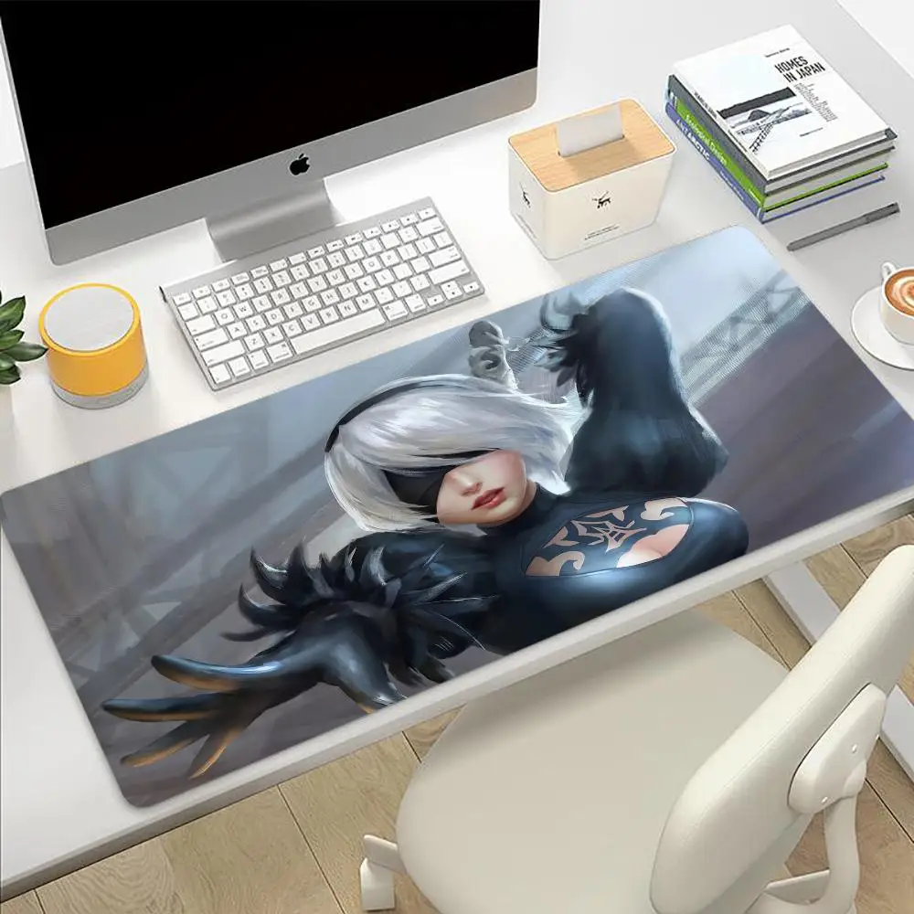 Imagem -03 - Nier Automata2b Mouse Pad para Jogo de pc Tapete Antiderrapante Tapete de Mesa Expansão do Computador Acessórios do Teclado Xxl