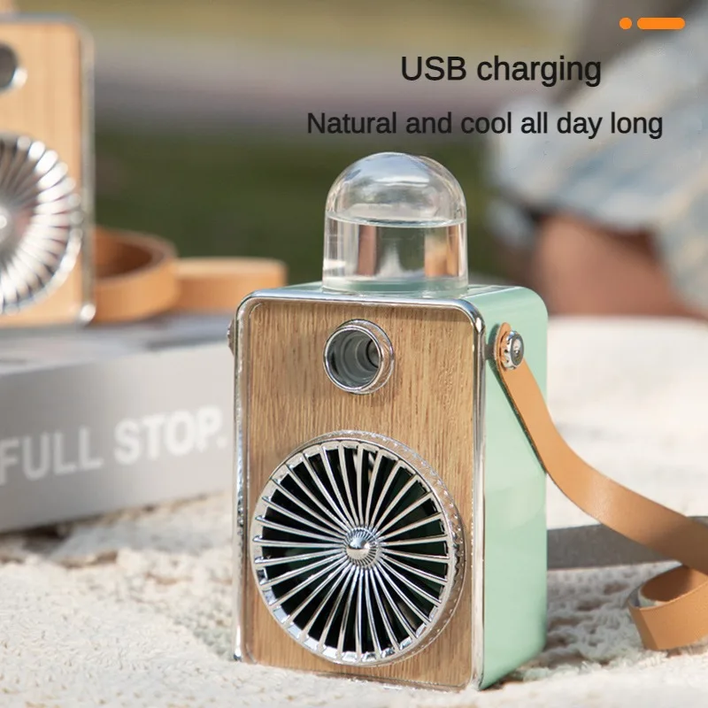 Yeni desen Mini Fan Vintage sprey soğutma Usb taşınabilir şarj edilebilir 3 hız rüzgar kuvveti kamp renkli lamba şarj ev